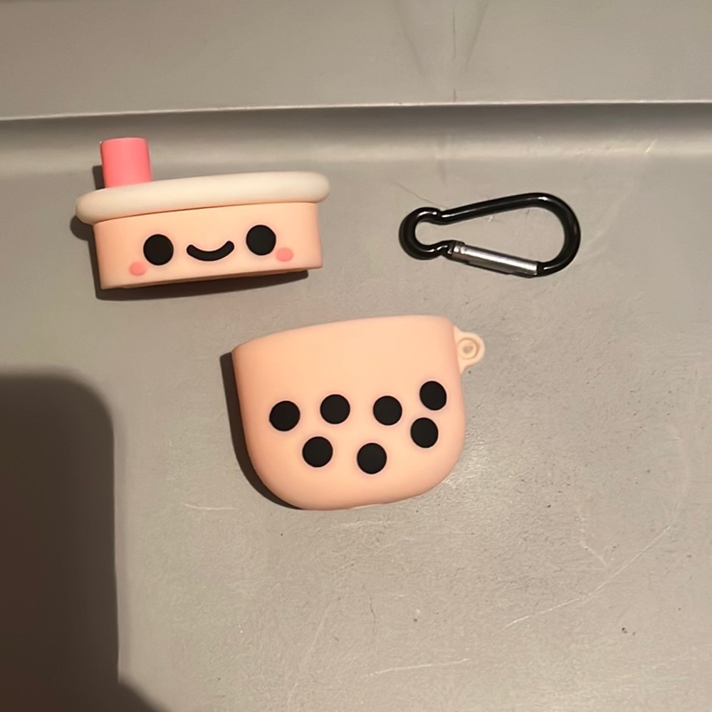 Airpods 1 and 2 milk tea case